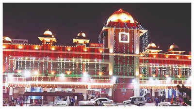 Hogwarts at Chhoti Line? Lucknow Junction’s 100-year bash blends cinema & railway roots