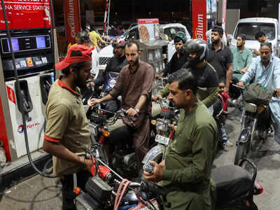  Pakistan’s wallet could take another hit from soaring oil prices