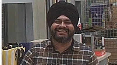 Ottawa police seek Indian man wanted in sexual assault case; suspect reportedly wore black turban