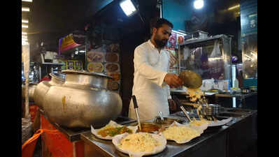 From Lucknow to Hyderabad, legacy chefs offer Ramzan delicacies
