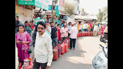 Demand grows for restored kerosene sale amid gas shortage