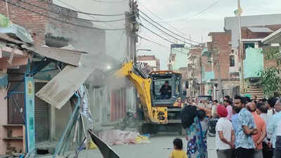 Houses of RSS, VHP functionaries attacked in Bijnor; 1 held