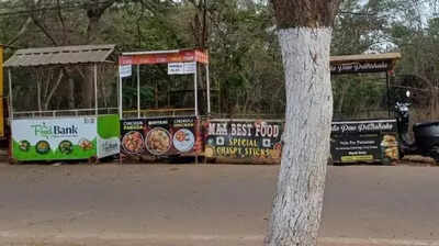  Street food vendors struggle