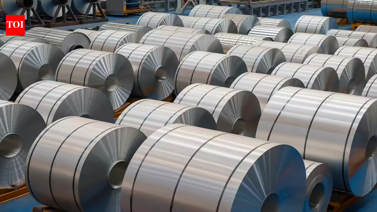 Hindalco halts aluminum product sales amid Iran war
