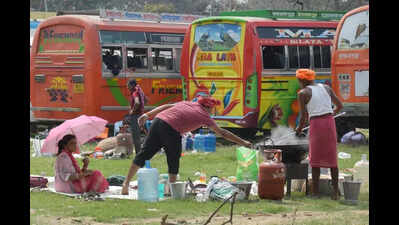 TMC lashes out at Modi, blames his politics for LPG crisis, price rise pain
