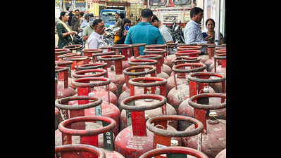 42 cylinders seized from panchayat ex-chief home
