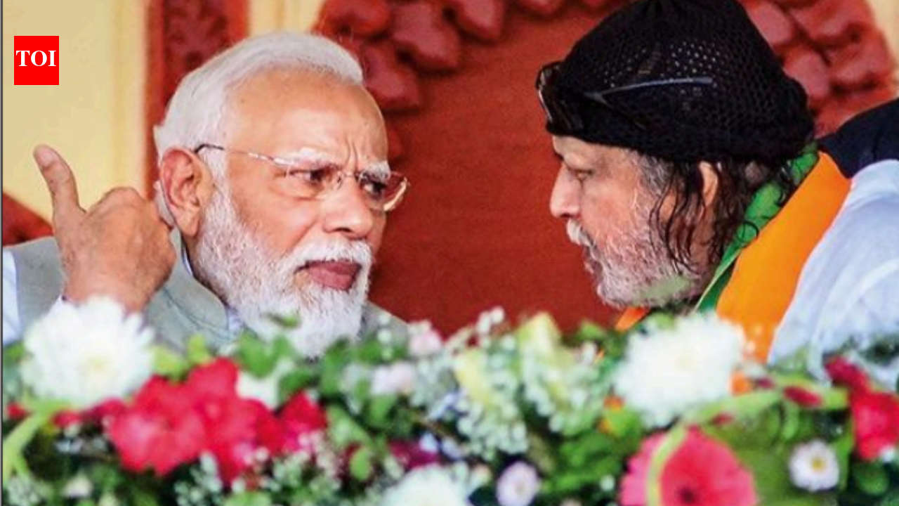 ‘Hisab liya jayega’: PM Modi slams Didi in Kolkata rally