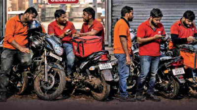  Earnings halved, rue food delivery executives