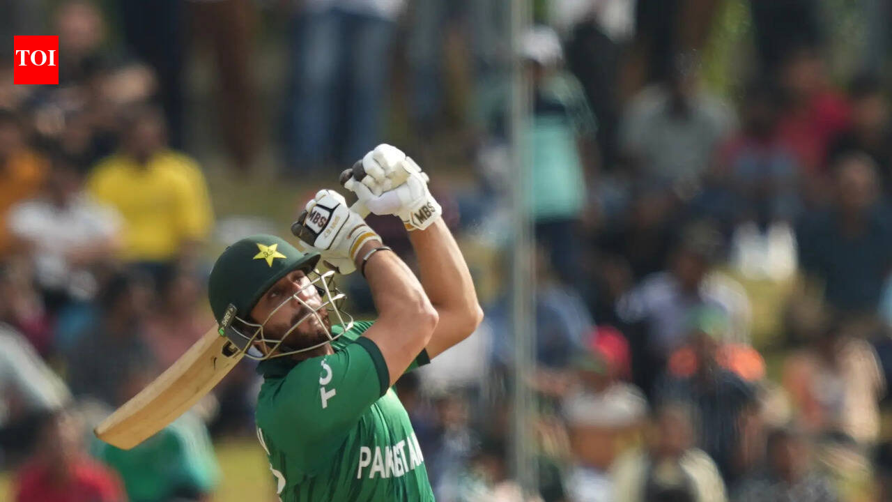 BAN vs PAK Live: Agha scores fifty as Pakistan slump to six down in chase