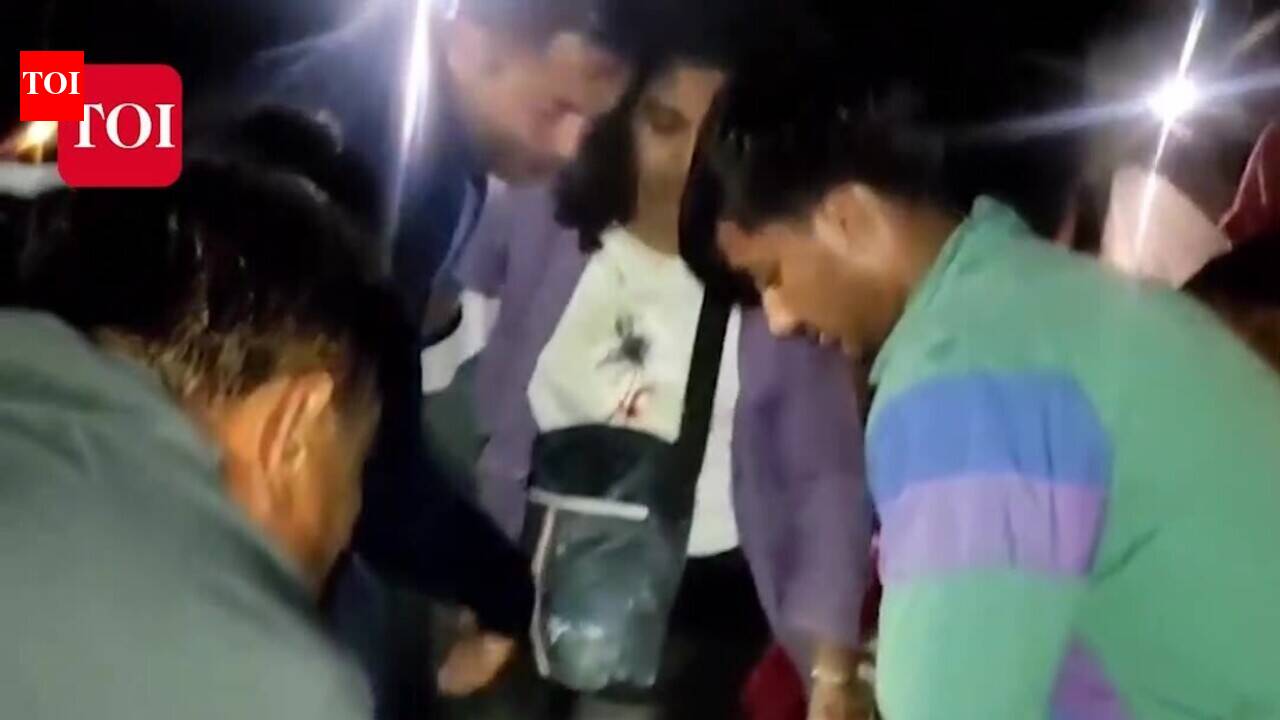Seven Indian Pilgrims Killed, Several Injured After Bus Plunges Off ...