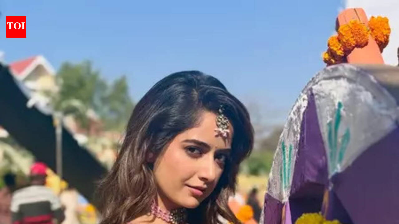 Ashika Ranganath wishes sister Anusha Ranganath on her birthday; writes, ‘Don’t know what I’d do without you’