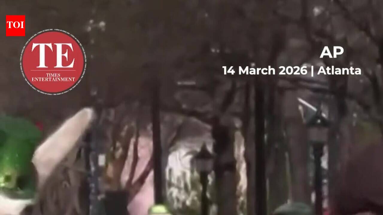 Atlanta Streets Turn Green While Thousands March In St. Patrick’s Day Parade