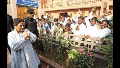 SP’s hatred for BSP growing as Muslims, Brahmins supporting us, says Maya