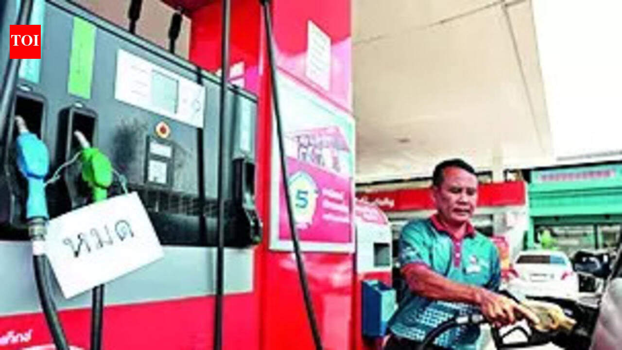 Kharg Island: Iran's oil hub in the crosshairs