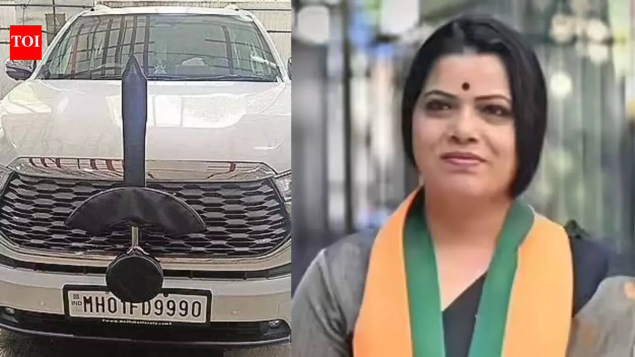Why BMC removed red-blue beacon from Mumbai mayor Ritu Tawde’s car