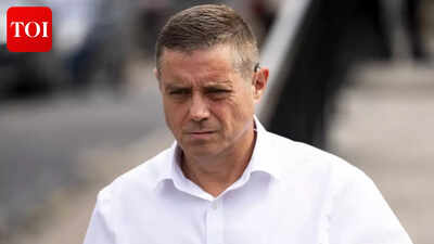 'గ్రాంజ్ హిల్' నటుడు జాన్ ఆల్ఫోర్డ్ లైంగిక వేధింపుల కేసు దోషిగా తేలిన నెలల తర్వాత జైలులో మరణించాడు