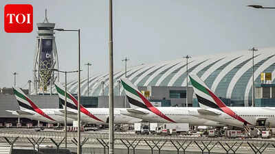  Emirates suspends flights from Dubai, Etihad Airways and Air India announce limited schedule