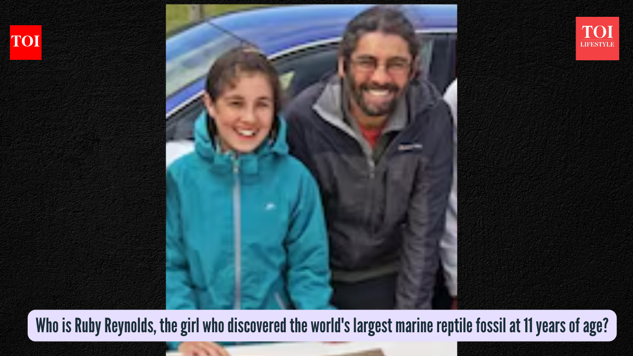 Who is Ruby Reynolds, the girl who discovered the world's largest marine reptile fossil at 11 years of age?