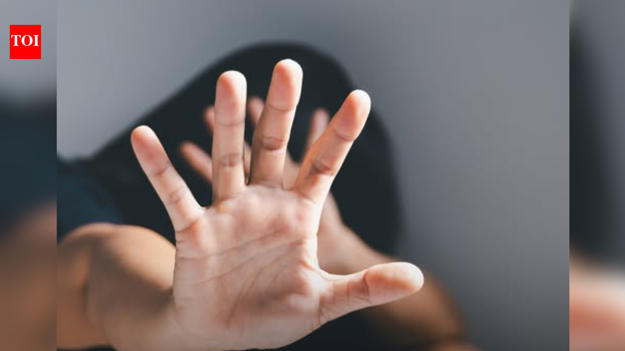 Maharashtra shocker: Ex-boyfriend rapes, ties minor girl to pole overnight in Beed; arrested