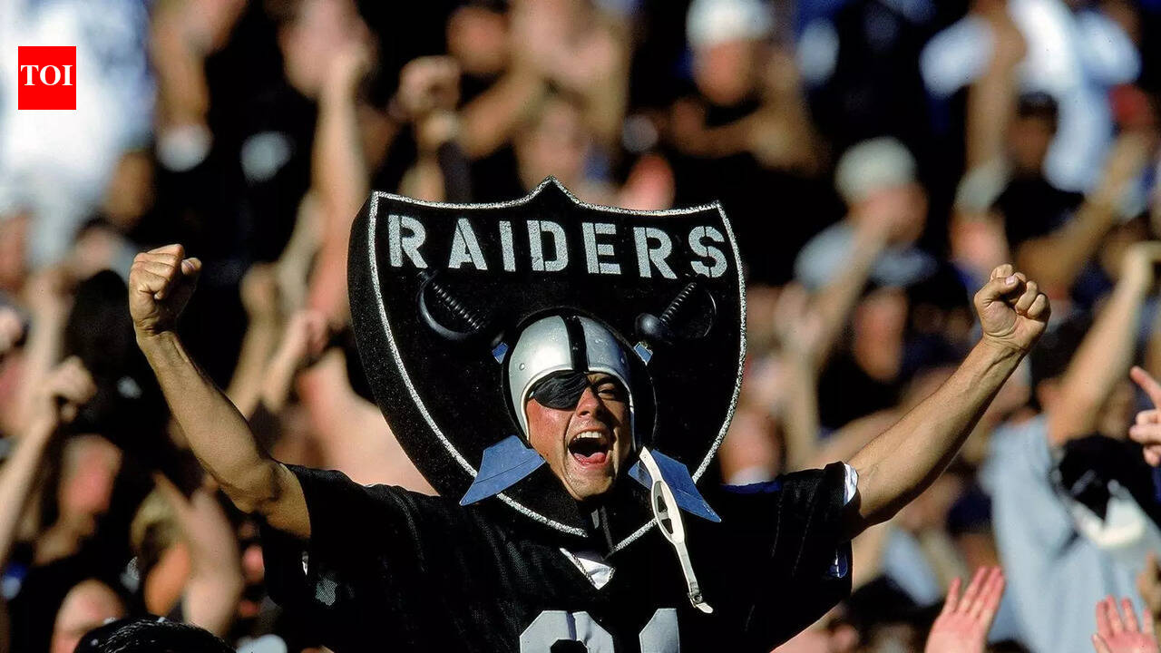 NFL Free Agency: Maxx Crosby & Co. poach $28M center from Ravens in massive reset of the entire position market