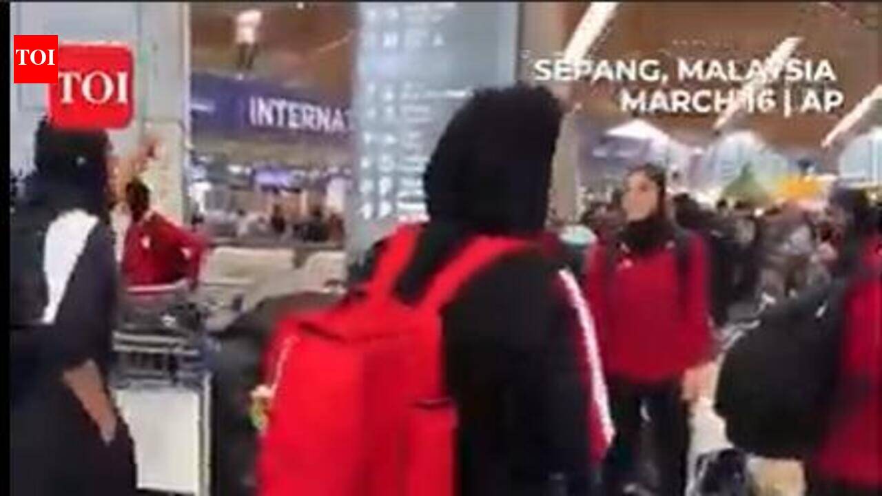 Iran Women’s Football Team Split as Players Abandon Australia Asylum Bid | Watch