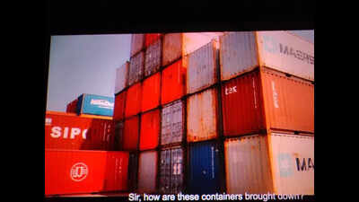 Customs department takes the ‘Right Turn’ to support trade and economy