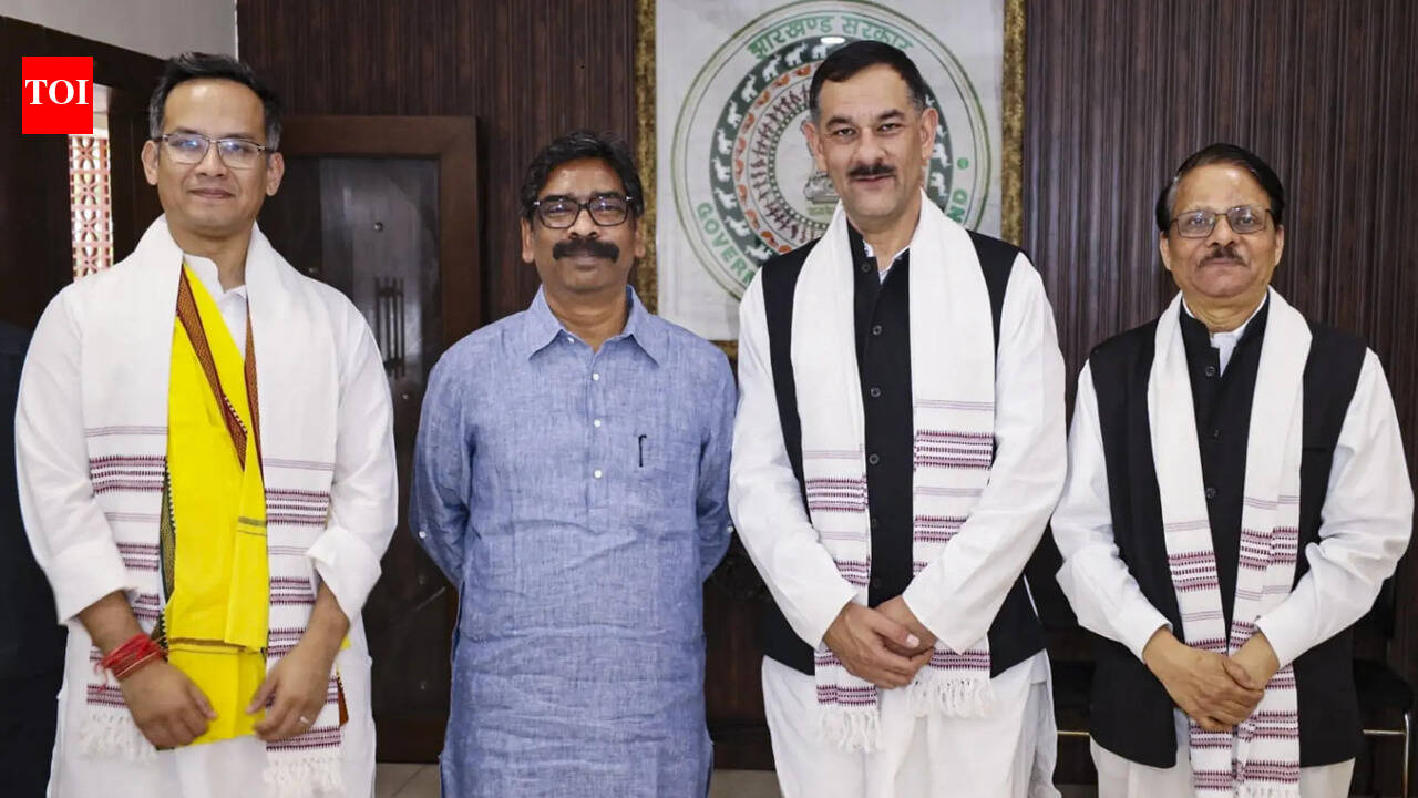 JMM, Congress name star campaigners for Assam election