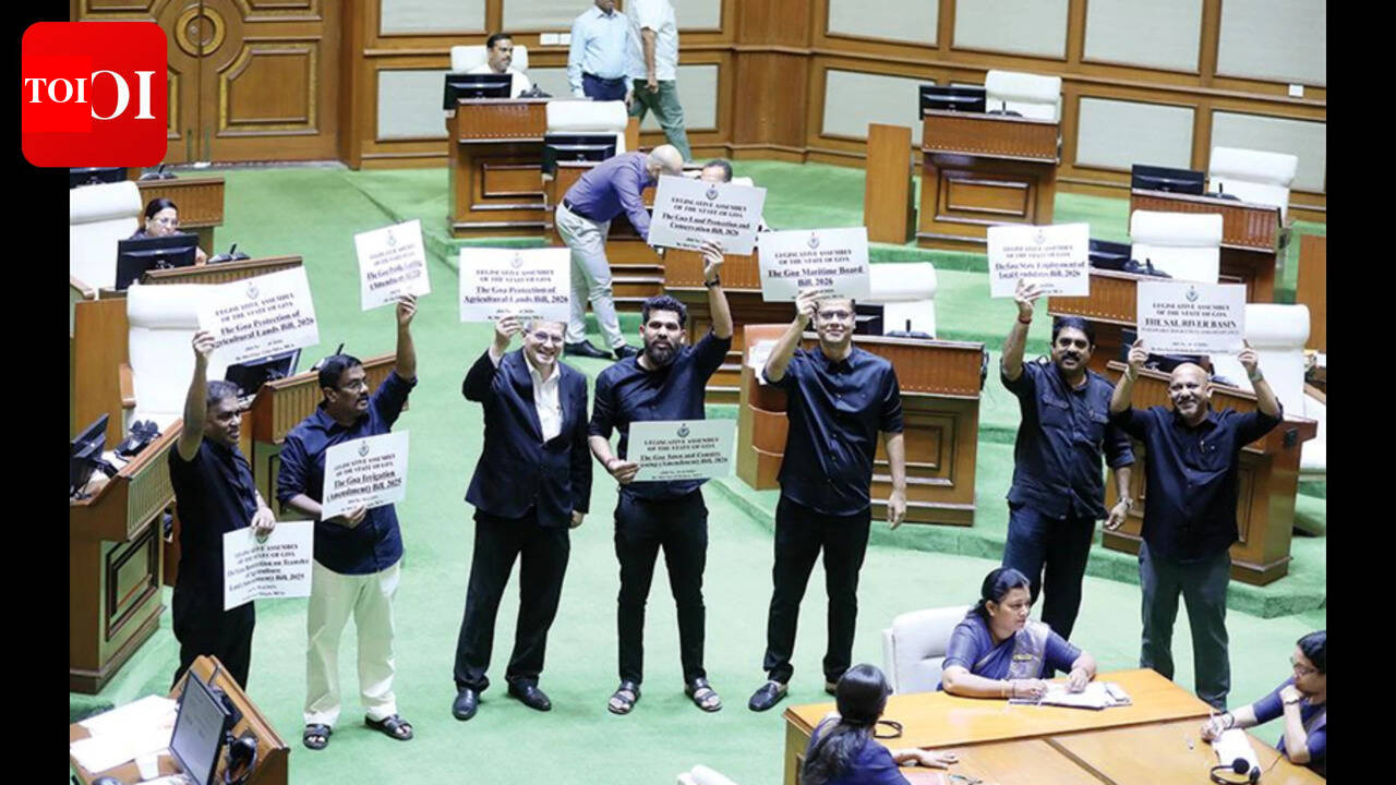 Morning session disrupted by oppn protests over private members’ bills