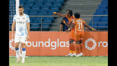 ISL: 10-man Punjab force Goa to settle for a point