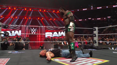  Brock Lesnar's WrestleMania 42 opponent revealed, Roman Reigns returns, two IC title matches & more