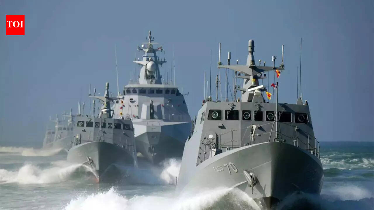 Taiwan detects 2 PLA aircraft, 8 PLAN vessels, 1 official ship around its territory