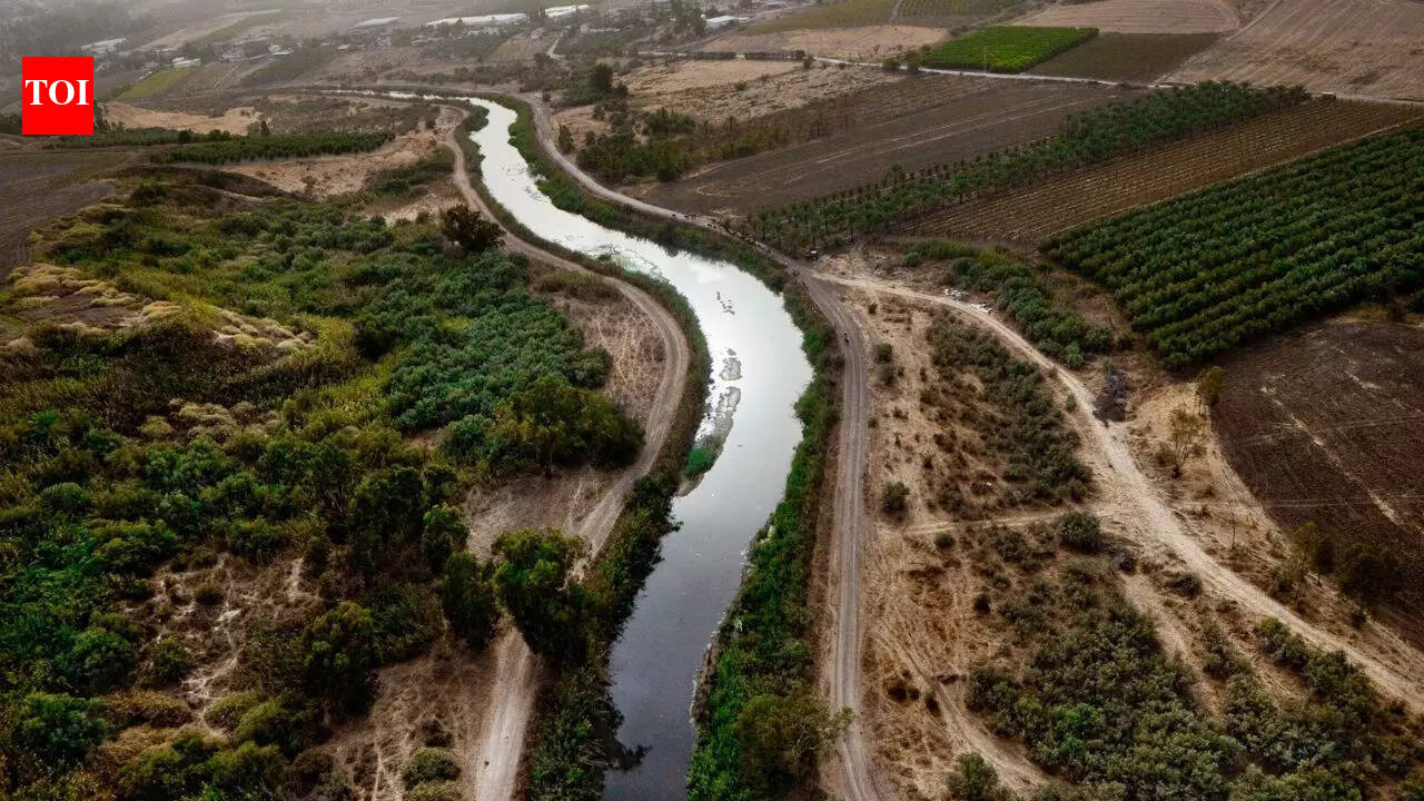 The river with almost no fish and the alarming reason behind it