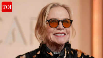 Amy Madigan net worth: Delving into the ‘Weapons’ Oscar winner's USD 25 million fortune