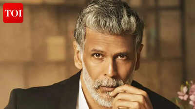  Milind Soman opens up on his bond with Vijay Sethupathi on sets of ‘Kaattaan’