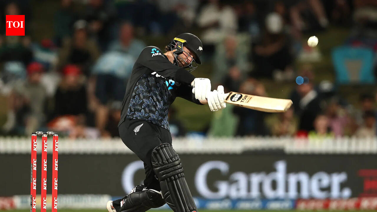 2nd T20I: Conway shines as New Zealand crush South Africa to level series