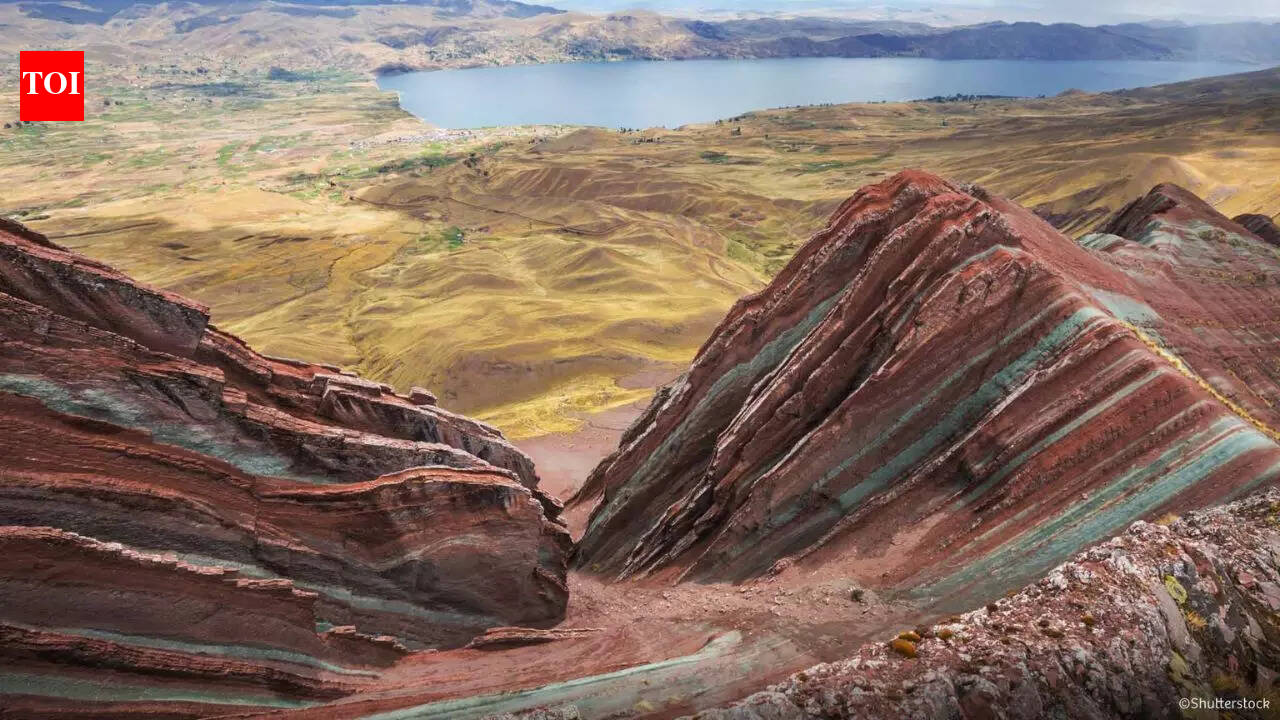 This hidden mountain in Peru looks hand-painted: Discover the untouched beauty of Pallay Punchu, how to reach, tips and what makes it special
