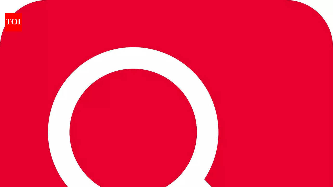 Mob attacks police teams during raids in Patna