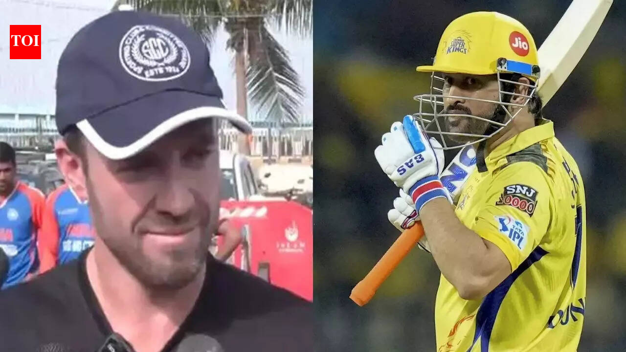 AB de Villiers tells MS Dhoni 'bat higher or be out of CSK squad'