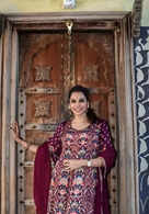 People call me the Khallas girl even today: Isha Koppikar