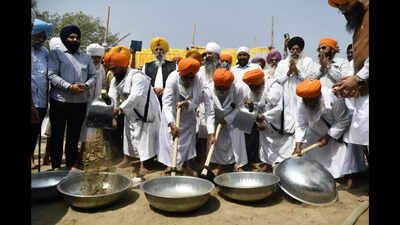 Construction of multi-level parking begins at gurdwara