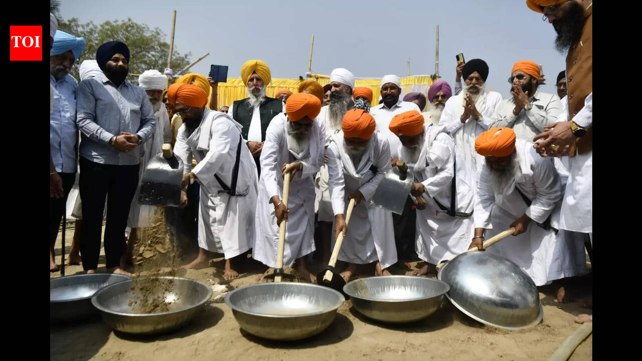 Construction of multi-level parking begins at gurdwara