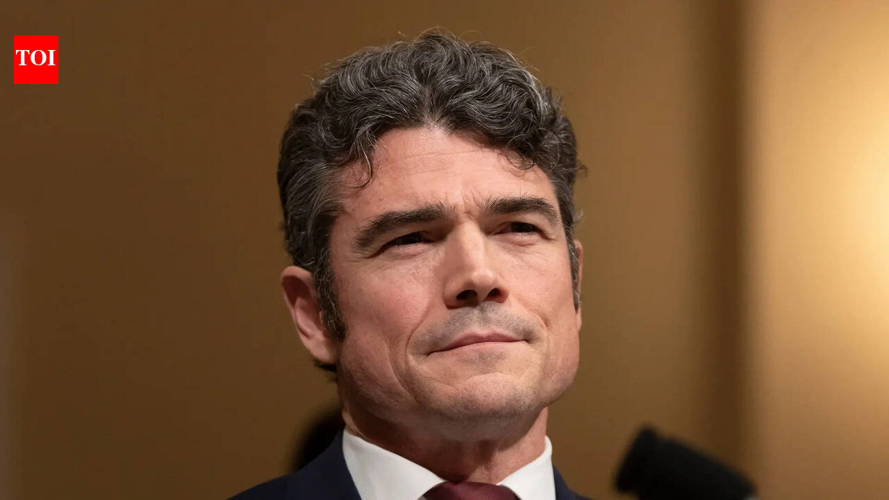 Tulsi Gabbard was asked to fire Joe Kent but she never did, claims Fox News correspondent amid major row