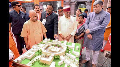 CM reviews Chaitra Navratri preps at Vindhyachal Temple
