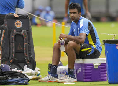  R Ashwin raises concerns over fan armies 'ecosystem'