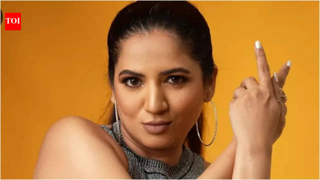 Kaavya Sha opens up about industry insecurities, says “Connections don’t guarantee success"