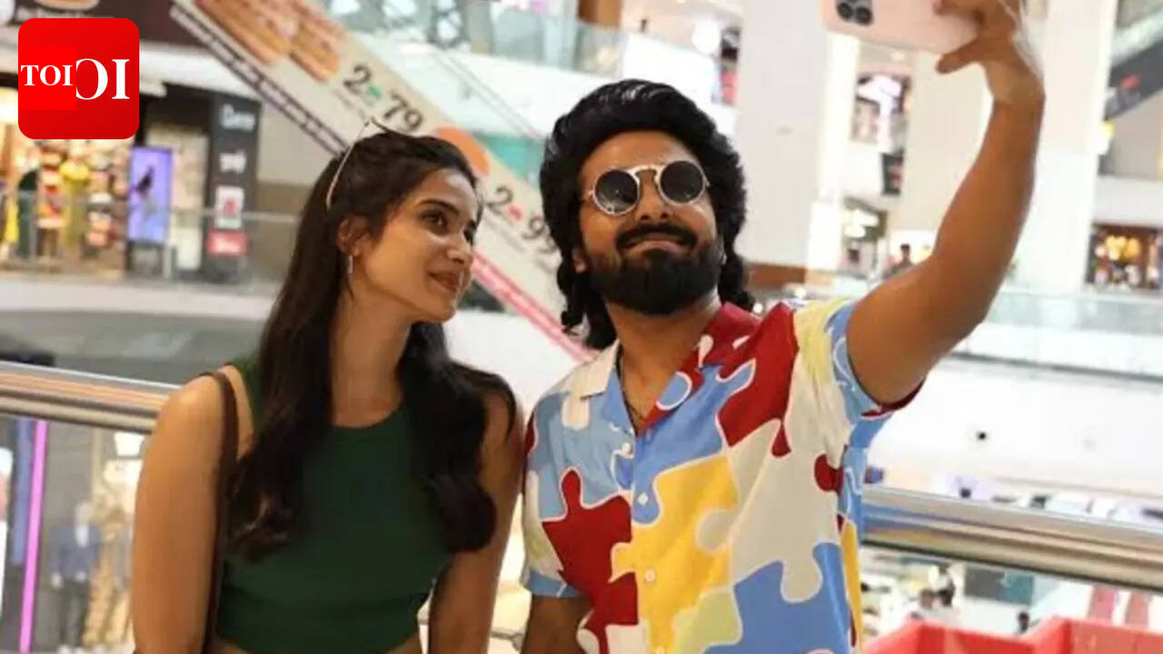'Happy Raj' first review: Dhanush hails GV Prakash starrer a 'super funny' film after launching its trailer