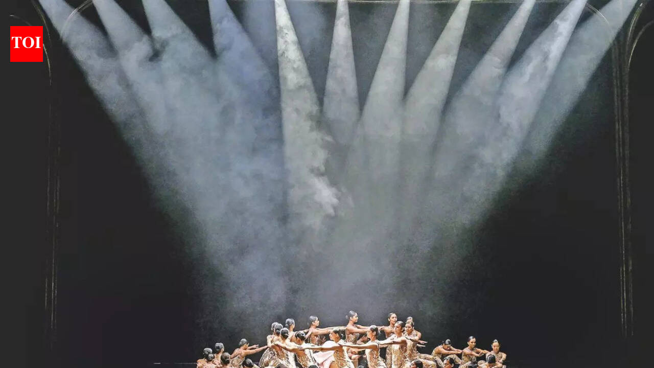 Tesseract - The Geometry of Truth: From concept to curtain