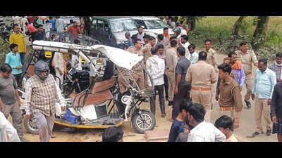 Minor among 2 killed as car collides with e-rick in Pilibhit