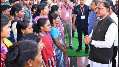 140 surrendered Maoists meet Chhattisgarh CM Sai in state assembly