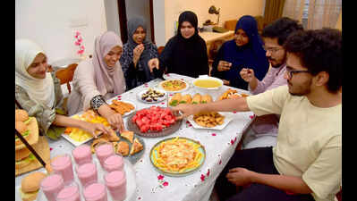 Sunset Feasts: Hitting the Ramzan food trail in Bengaluru